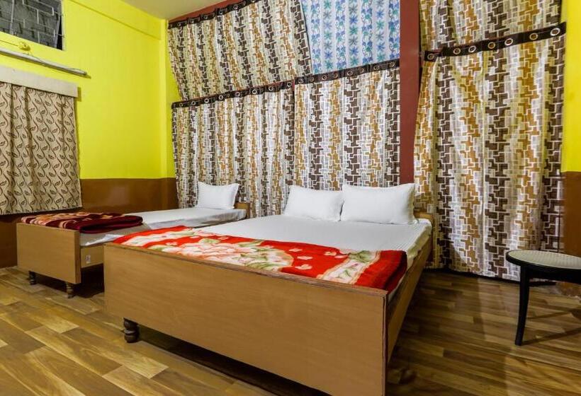 ホテル Spot On 43459 Oasis Lodge