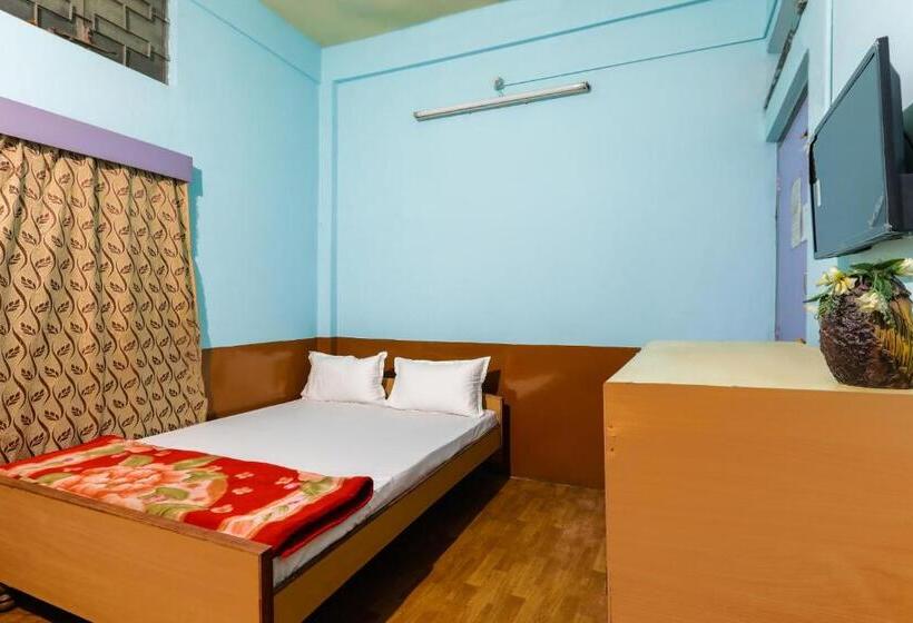 ホテル Spot On 43459 Oasis Lodge