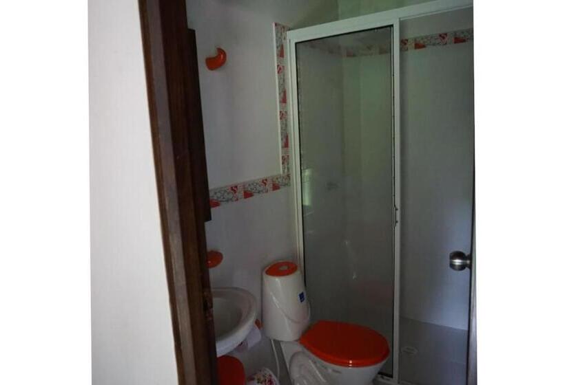 ペンション Hostal Suna Vito