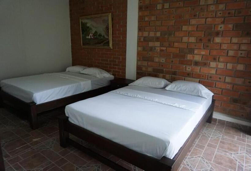 ペンション Hostal Suna Vito