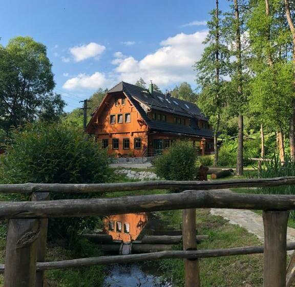 פנסיון Kameňácká Myslivna