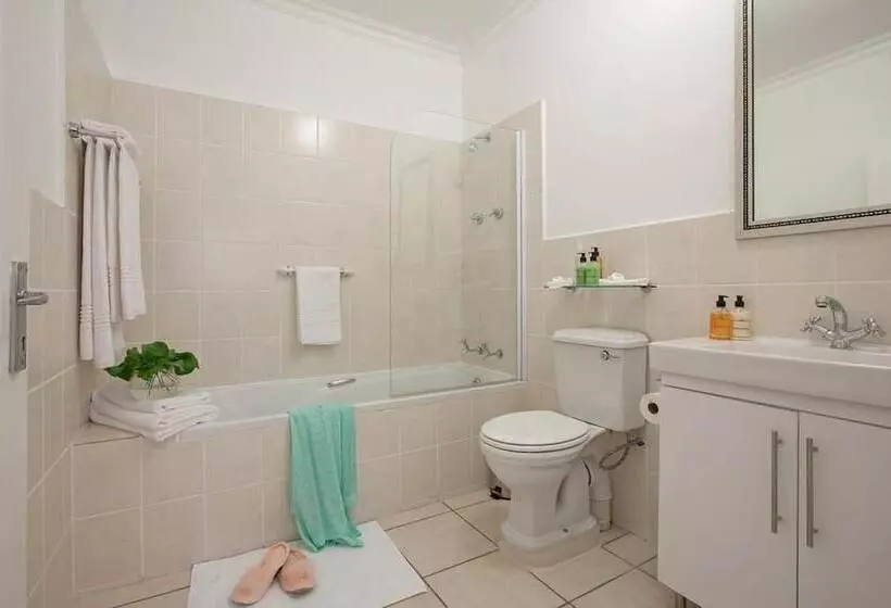 Majatalo Paperbark Manor