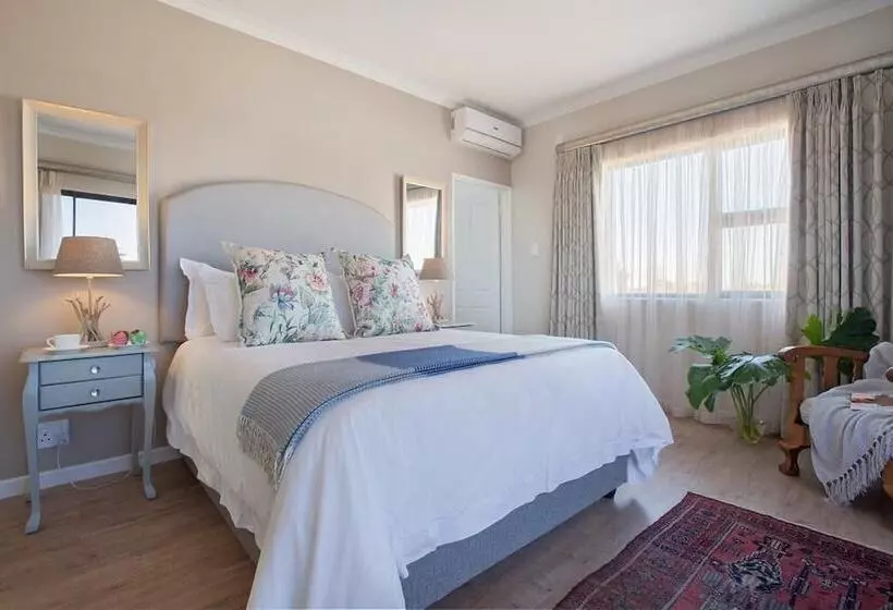 Majatalo Paperbark Manor