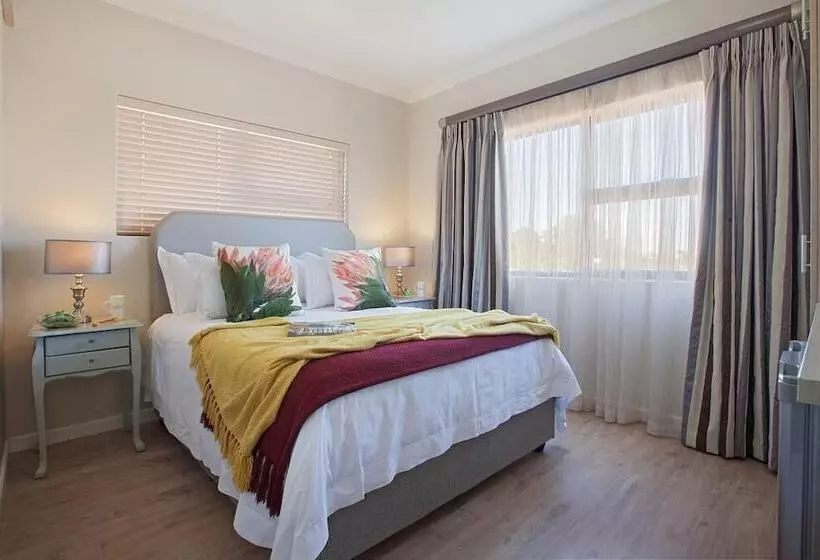 Majatalo Paperbark Manor