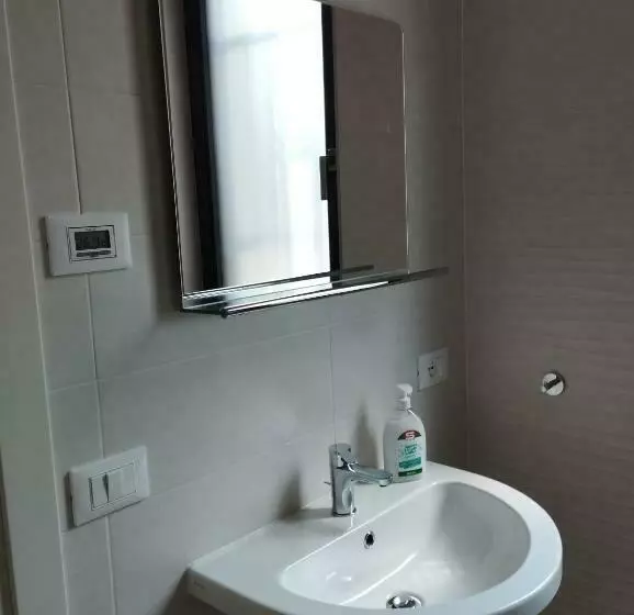 ペンション Trattoria Bar Oasi