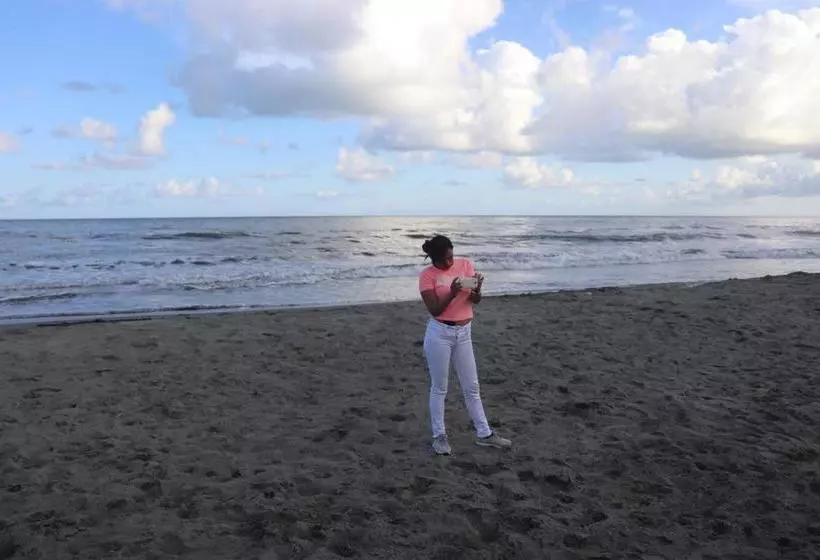 ペンション Zéfiro Hostal