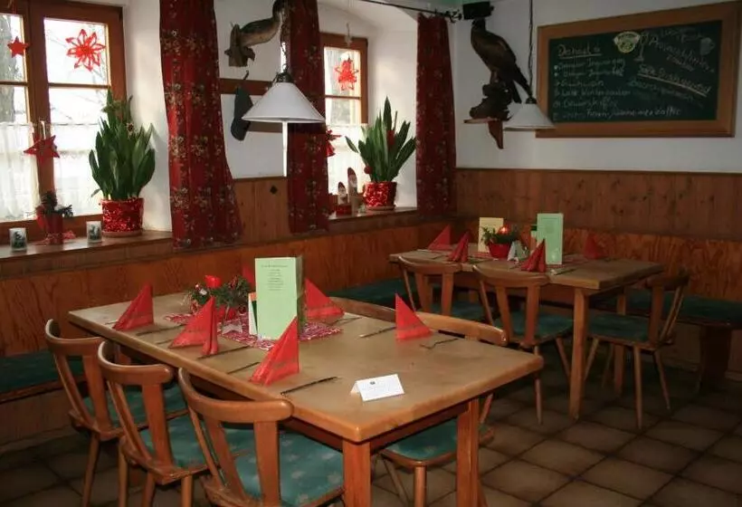 Retkeilymaja Gasthaus Zur Moosmühle