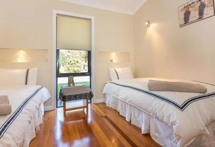 Aamiaismajoitus (B&B) Cradle At Casa Blanca Country Retreat