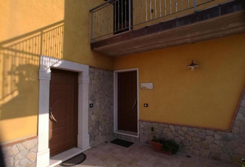 مبيت وإفطار Lacus Pensilis