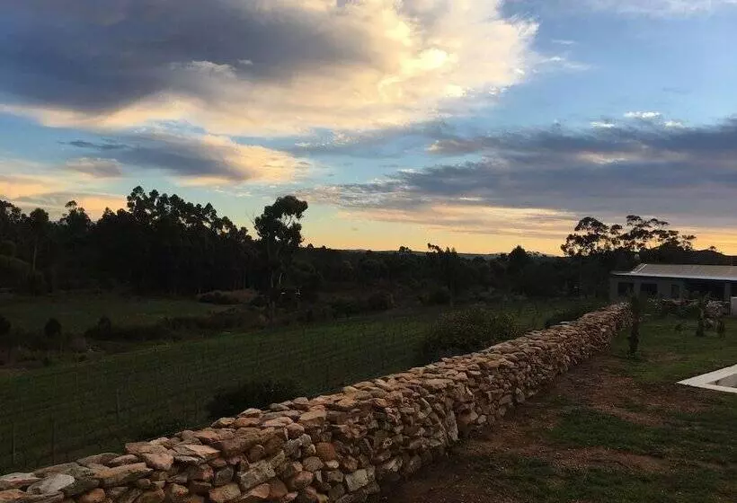 Aamiaismajoitus (B&B) Stellar Overberg Travellers Lodge