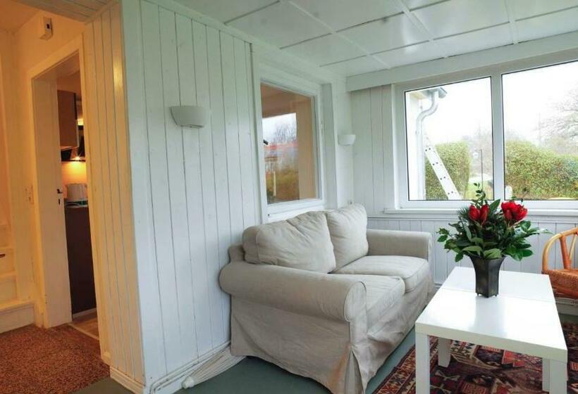 Отель Feriengut Dalwitz Ferienhaeuser