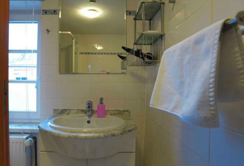 Отель Feriengut Dalwitz Ferienhaeuser