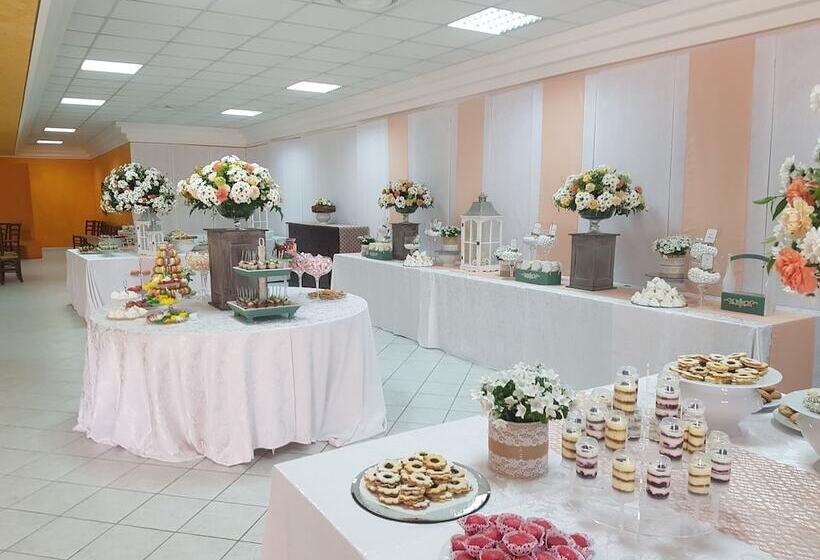 Отель Le Tre Rose