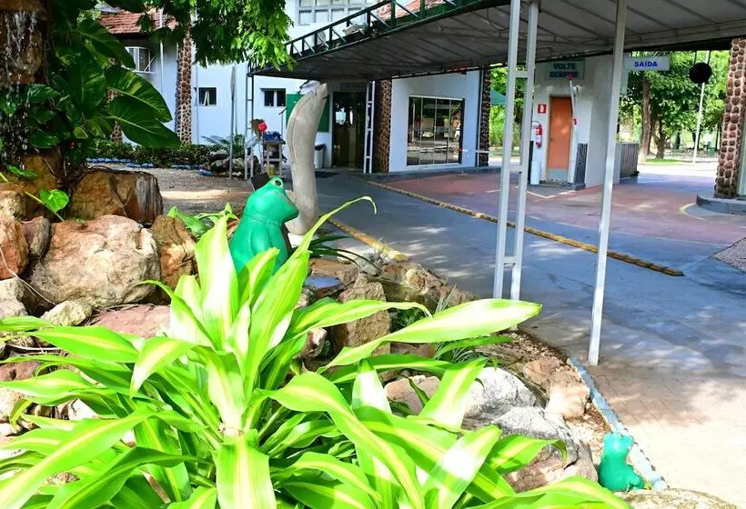 ホテル Sesi Aruana