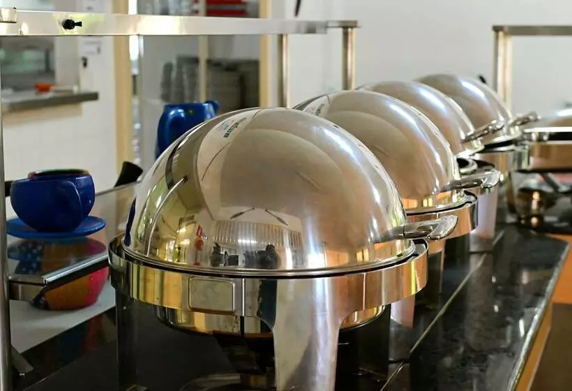 ホテル Sesi Aruana