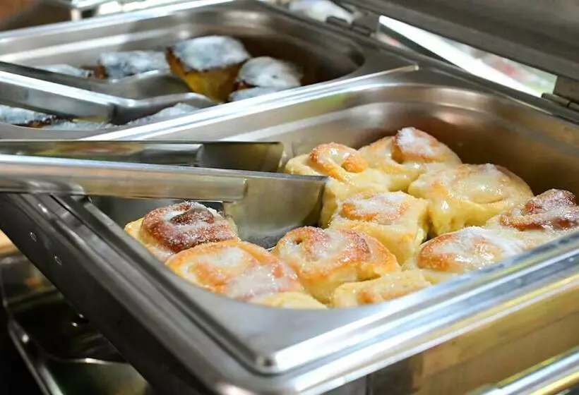 ホテル Sesi Aruana