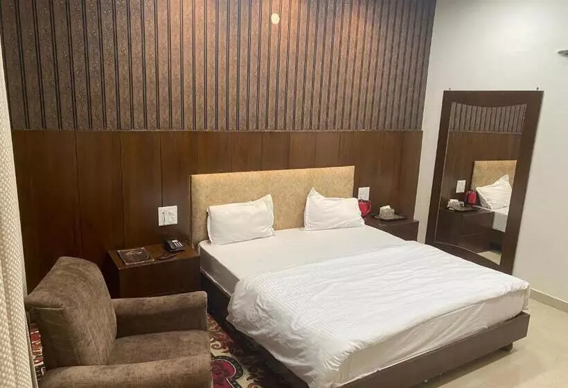 ホテル Temple View Inn