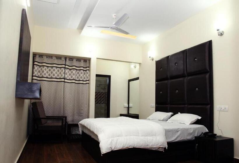 ホテル Temple View Inn