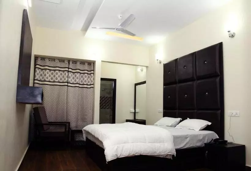 ホテル Temple View Inn