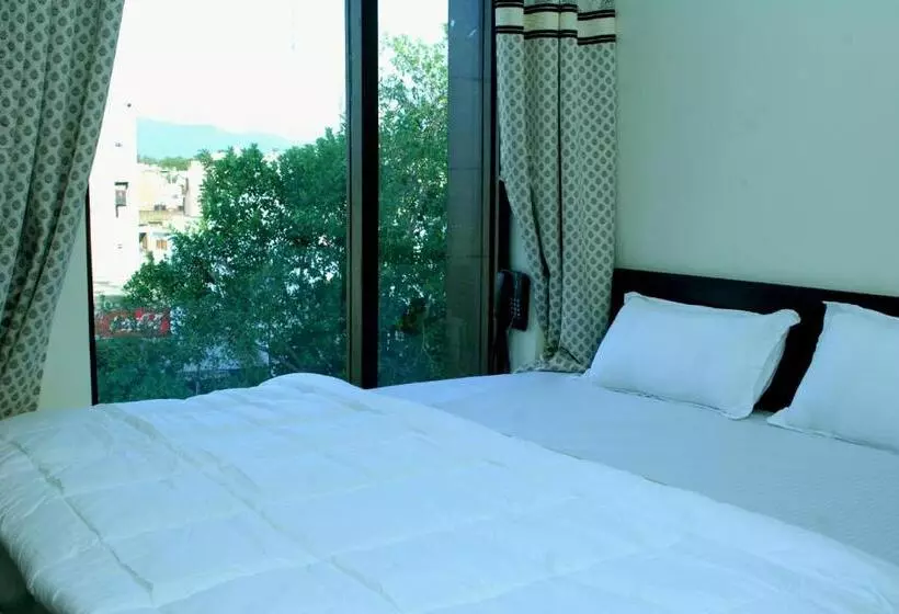 ホテル Temple View Inn