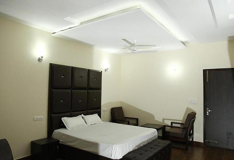 ホテル Temple View Inn