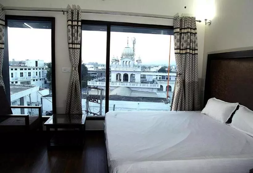 ホテル Temple View Inn