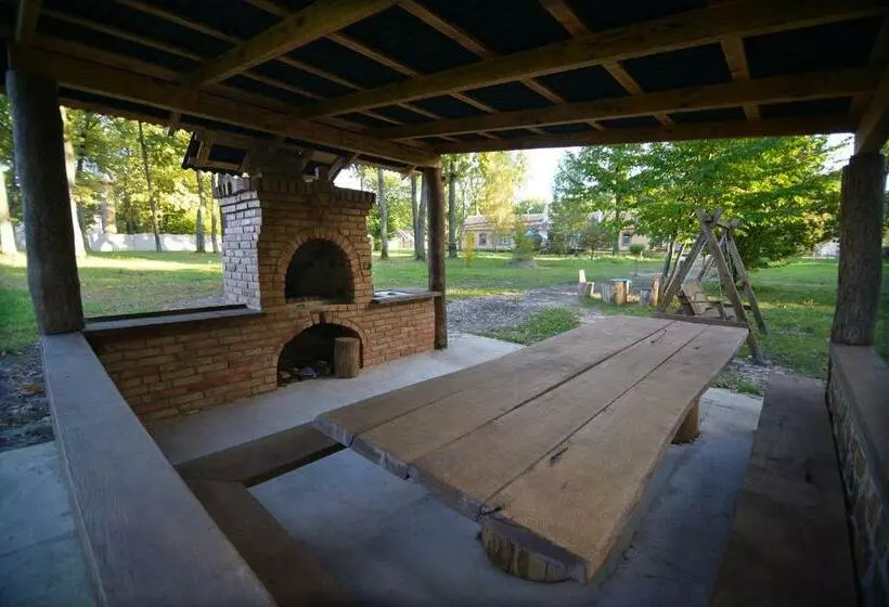 Hotelli Tunnel Of Love