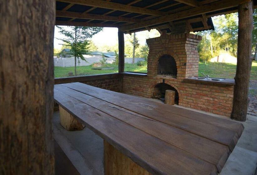 Hotel Tunnel Of Love