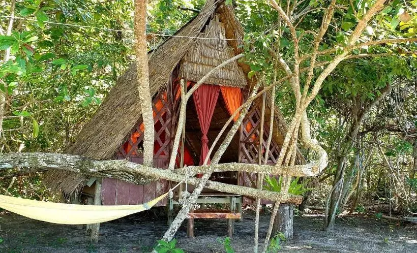 ペンション Crusoe Koh Takiev Island
