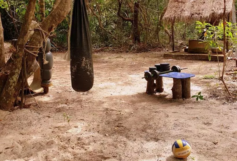 ペンション Crusoe Koh Takiev Island