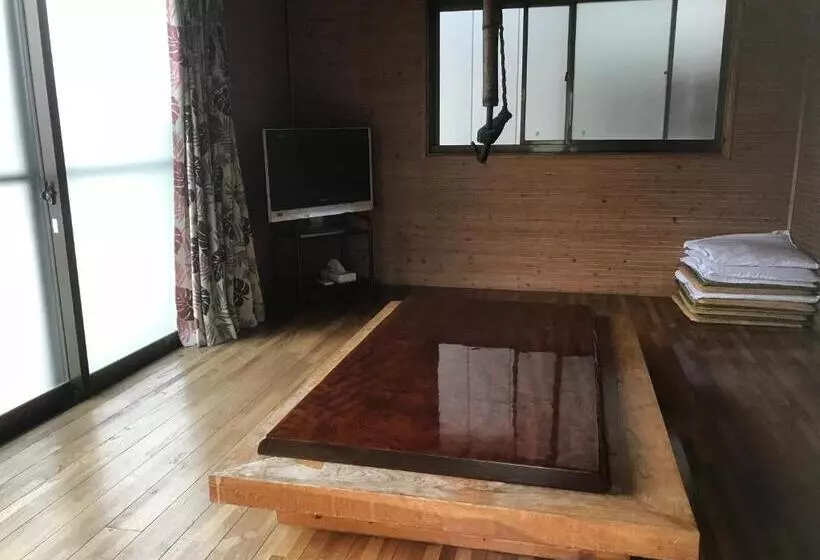 Majatalo Guest House Iwato