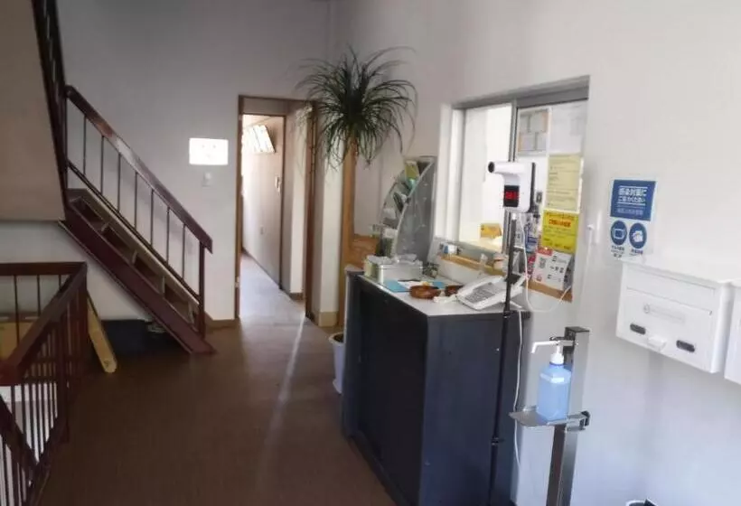 Majatalo Guest House Iwato