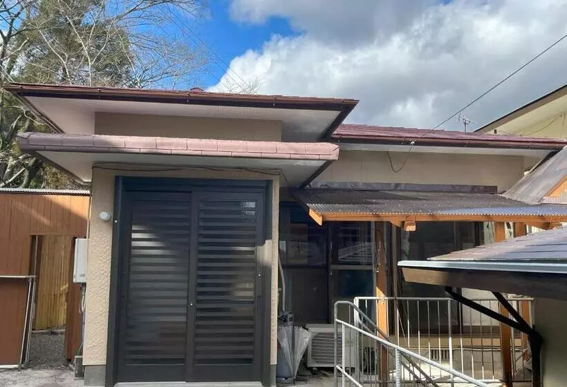 Majatalo Guest House Iwato