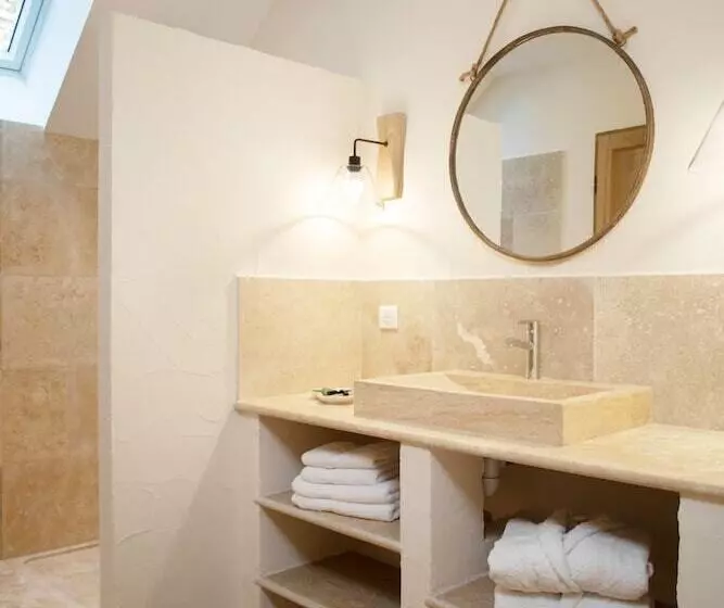 Majatalo L Hote Antique   Maison D Hote  4 Suites Avec Cuisine