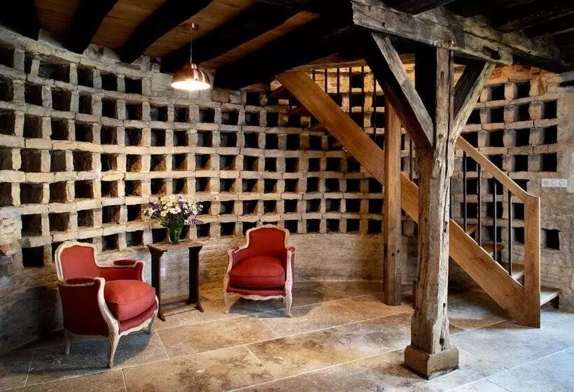 Majatalo L Hote Antique   Maison D Hote  4 Suites Avec Cuisine