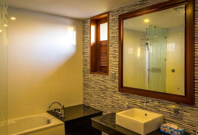 פנסיון Mastiff Grand Bolgoda