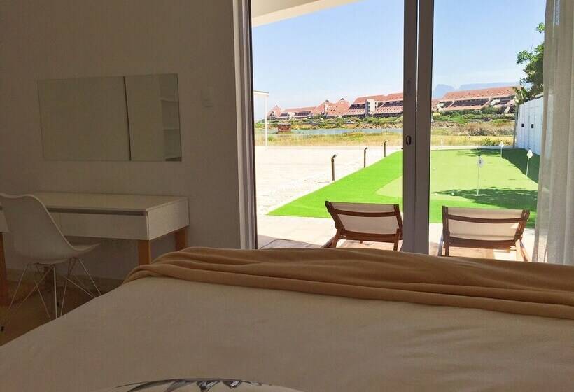 פנסיון Peach On Beach Boutique Guesthouse