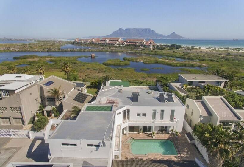 פנסיון Peach On Beach Boutique Guesthouse