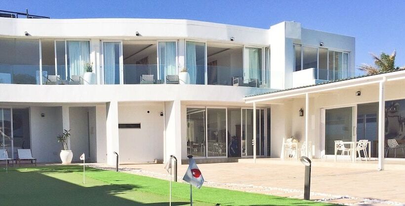 פנסיון Peach On Beach Boutique Guesthouse