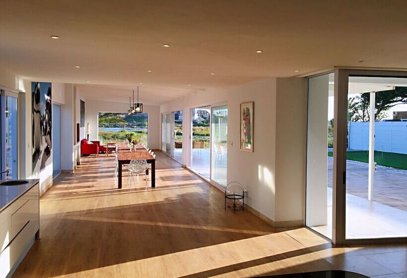 פנסיון Peach On Beach Boutique Guesthouse