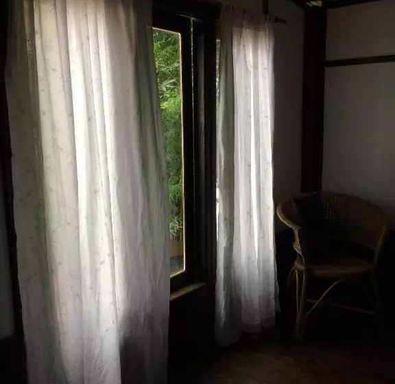 ペンション Pomelo Restaurant And Guesthouse S Fishermen & A Tammarine Bungalow Riverfront   Immerse In Nature