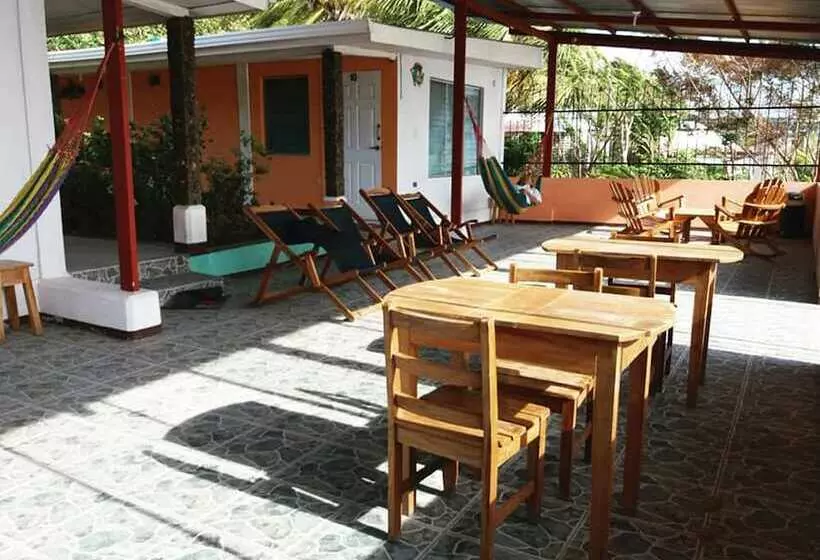 هاستل Hostal Miraflores