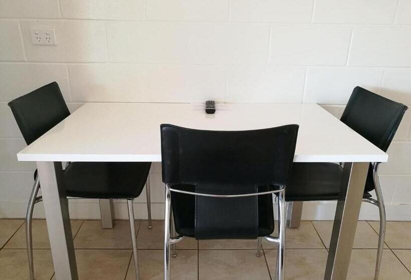 Augathella Motel & Caravan Park