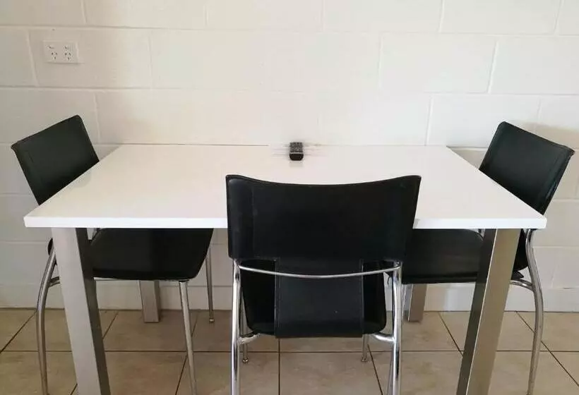 Augathella Motel & Caravan Park