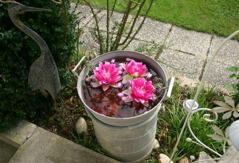 Aamiaismajoitus (B&B) Haus Stuttgart