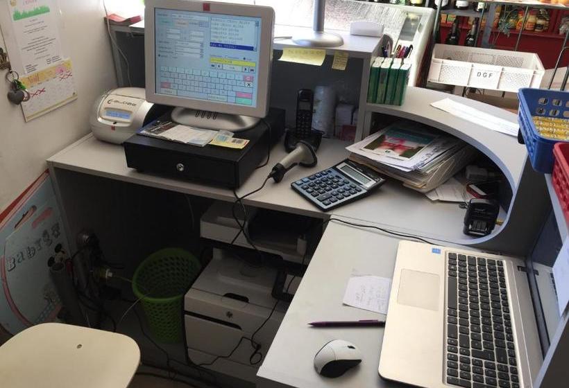 مبيت وإفطار Lepiver