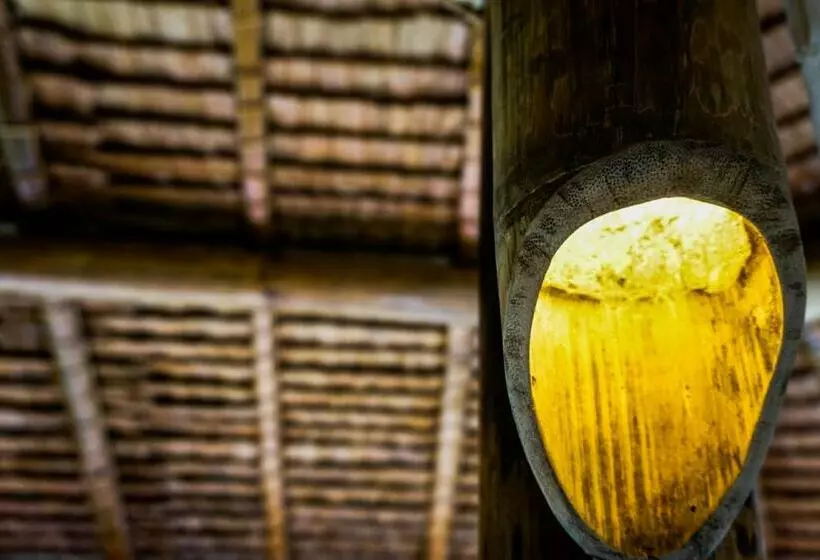 Aamiaismajoitus (B&B) Water To Forest Ecolodge