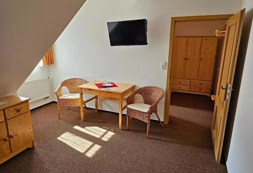 Horský Hotel Sněženka