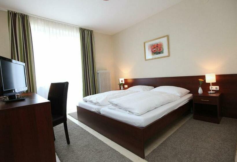 Отель Hügellandhof