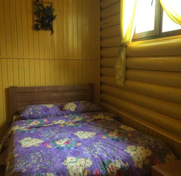 בית מלון כפרי Hola